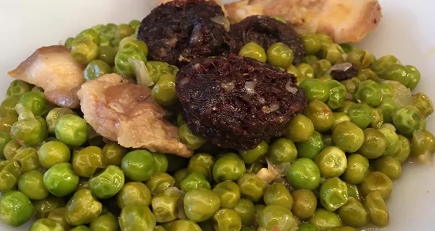 receta guisantes estilo llavaneres